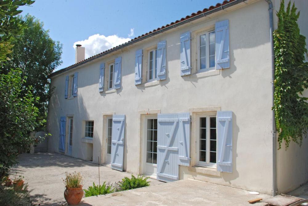 La Tonnelle Fleurie Chambres D'Hotes Sainte-Soulle Екстериор снимка