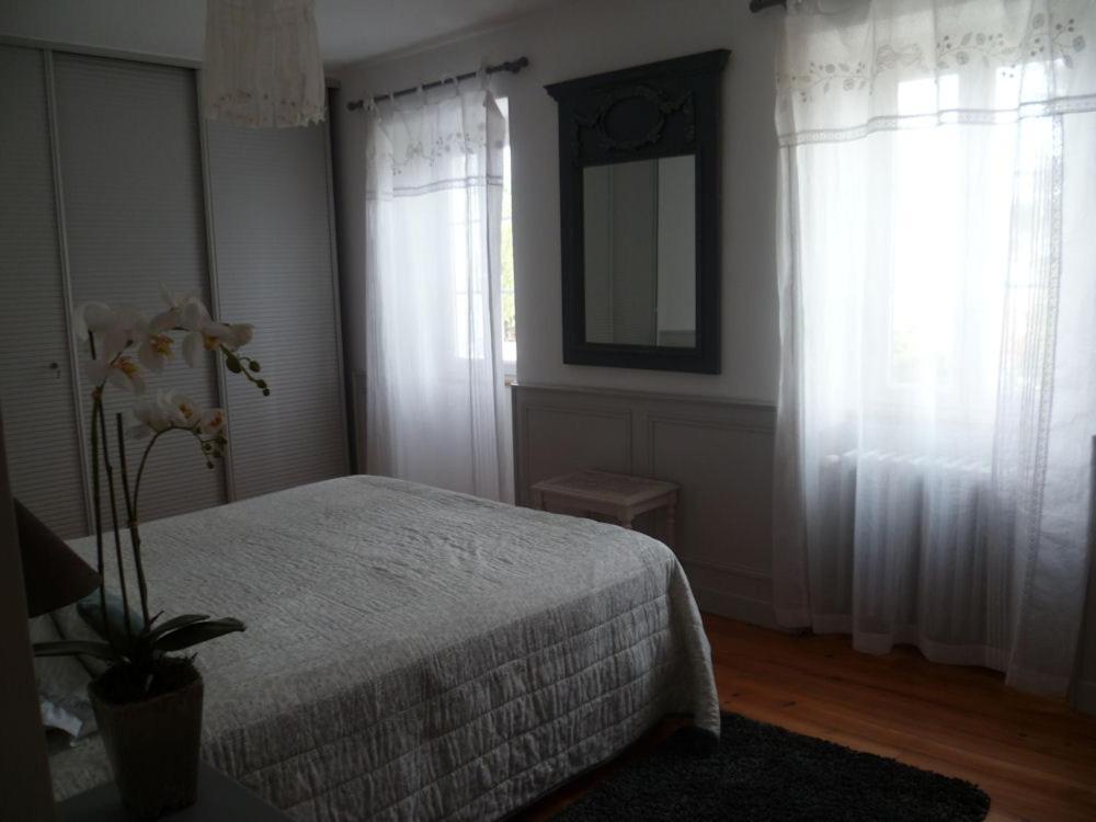 La Tonnelle Fleurie Chambres D'Hotes Sainte-Soulle Екстериор снимка